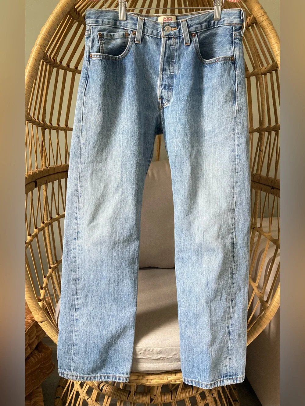 Vintage Levi’s 501 Button Fly Jeans 33x30 Light Stone Wash Straight Leg